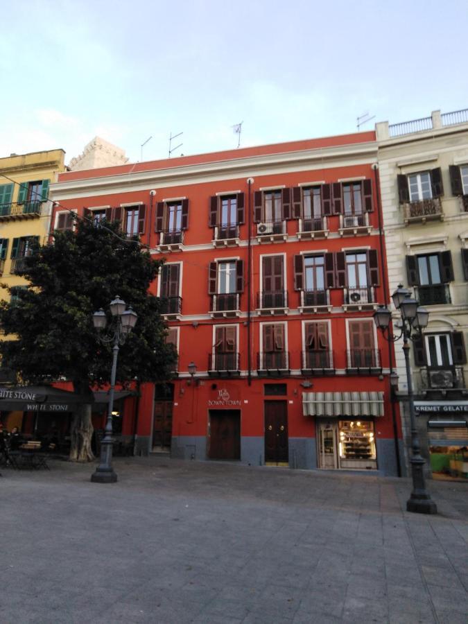 Onlyrooms III - Piazza Jenne Cagliari Exteriör bild