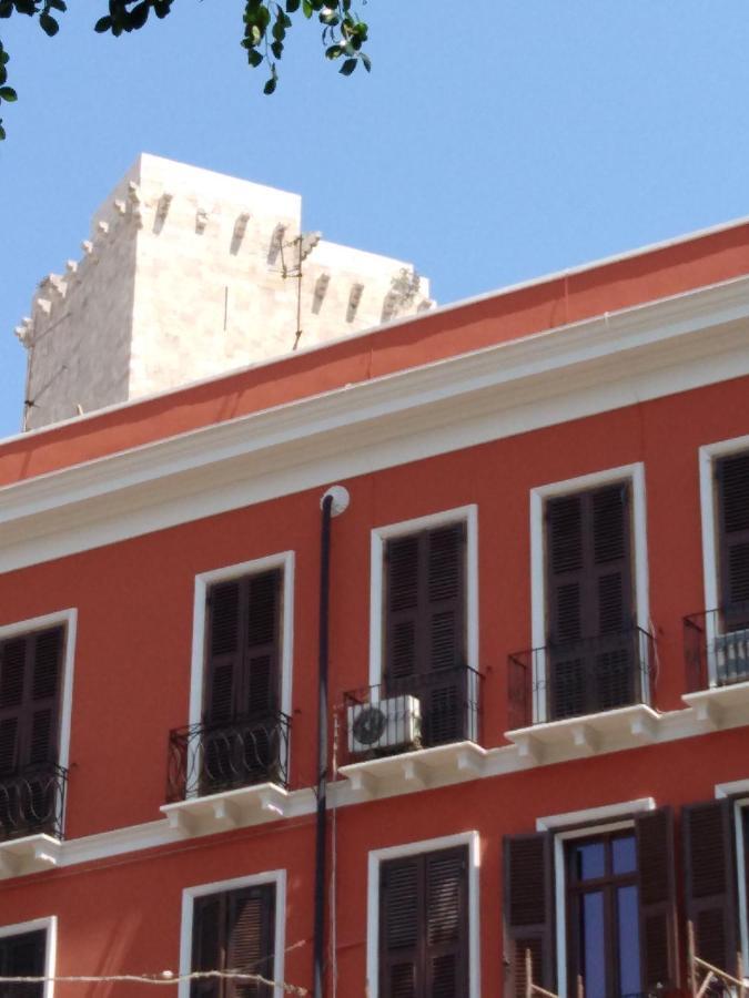 Onlyrooms III - Piazza Jenne Cagliari Exteriör bild